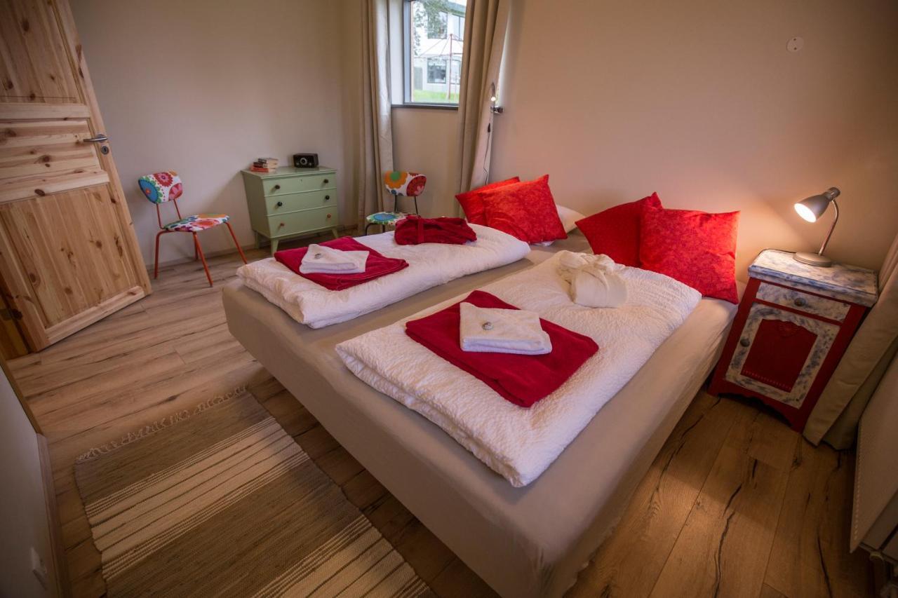 Hestasport Apartment Вармахлид Экстерьер фото